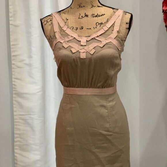 Ann Taylor Loft dress size 4P ribbon mesh detail - Picture 4 of 9